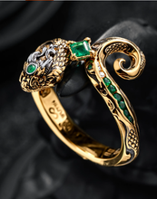 Load image into Gallery viewer, Serpent Tail Ring