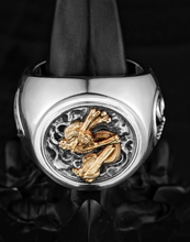 Load image into Gallery viewer, Serpent Crest Ring