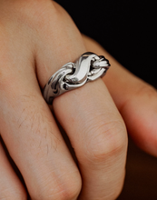 Load image into Gallery viewer, Infinite Möbius Ring